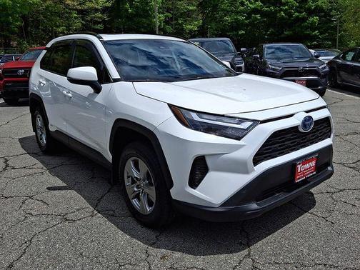 Ice Cap 2024 Toyota RAV4 Hybrid XLE