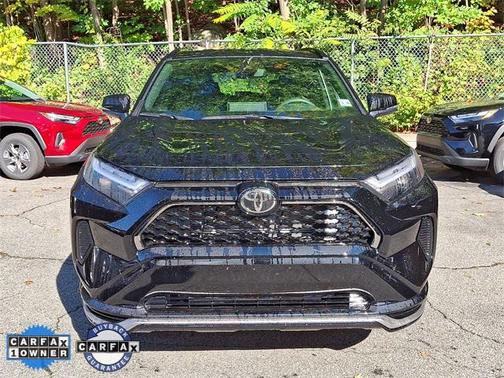 2025 Toyota RAV4 Hybrid SE