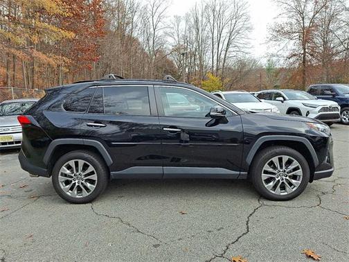 2022 Toyota RAV4 Limited