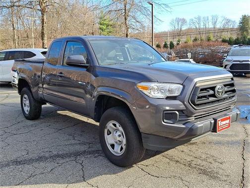 2022 Toyota Tacoma SR