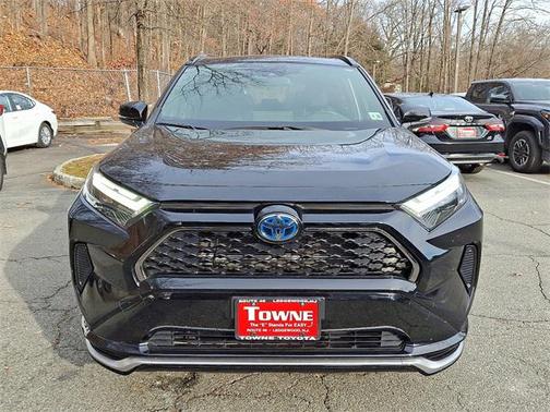 2023 Toyota RAV4 Prime SE