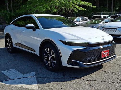 2023 Toyota Crown XLE