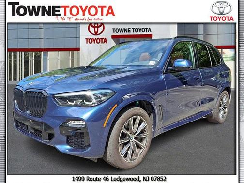 2021 BMW X5 M50i