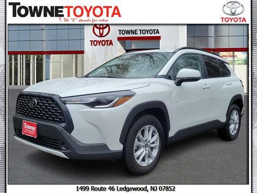 2022 Toyota Corolla Cross LE