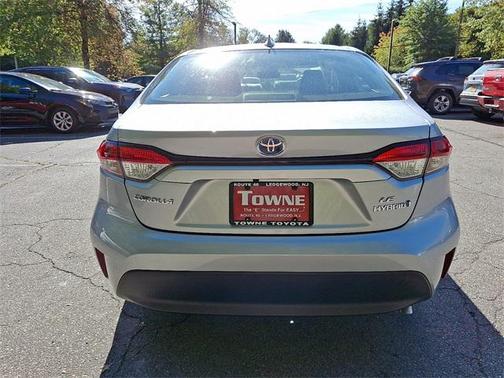 2024 Toyota Corolla Hybrid LE