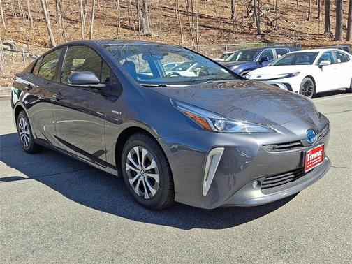 2021 Toyota Prius LE