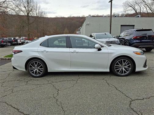 2023 Toyota Camry XLE