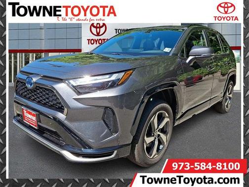 2024 Toyota RAV4 Prime SE