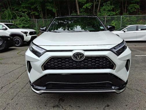 2025 Toyota RAV4 Hybrid SE