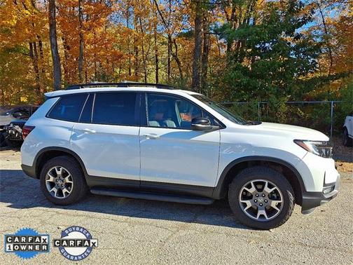 2022 Honda Passport AWD TrailSport