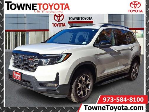 2022 Honda Passport AWD TrailSport