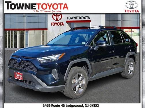 2022 Toyota RAV4 Hybrid XLE