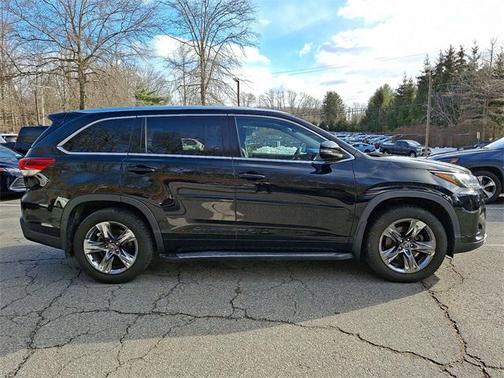 2018 Toyota Highlander Limited Platinum