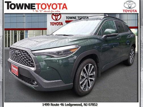 2022 Toyota Corolla Cross XLE