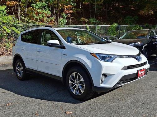2016 Toyota RAV4 Hybrid XLE
