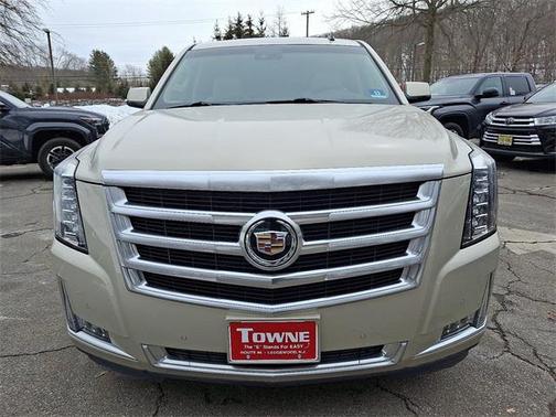 2015 Cadillac Escalade Luxury