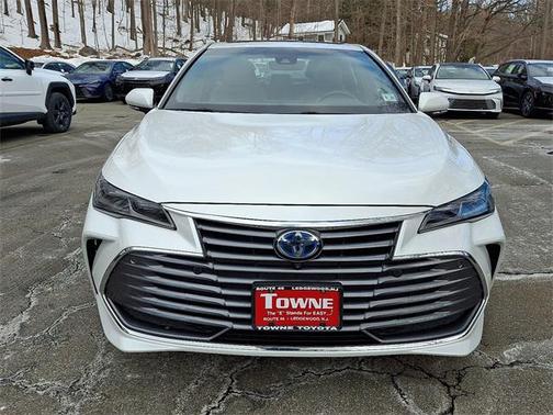 2021 Toyota Avalon Hybrid Limited
