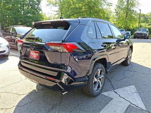 2023 Toyota RAV4 Prime SE