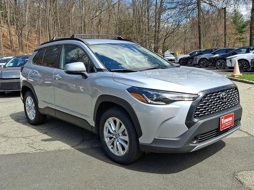 Sonic Silver 2023 Toyota Corolla Cross LE