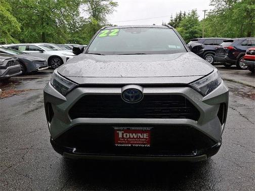 2022 Toyota RAV4 Hybrid SE