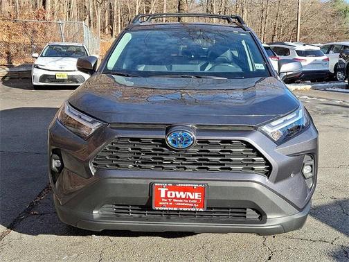 2024 Toyota RAV4 Hybrid XLE Premium