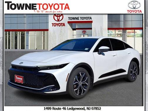 2023 Toyota Crown XLE