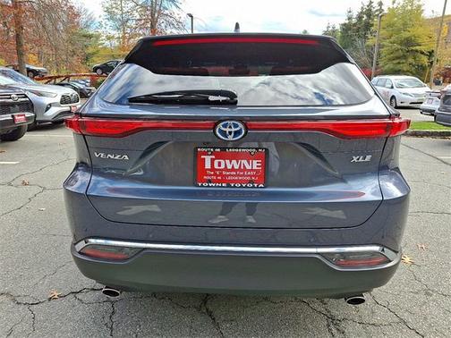 2024 Toyota Venza XLE