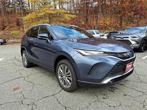 2024 Toyota Venza XLE