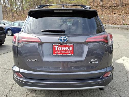 2016 Toyota RAV4 Hybrid XLE