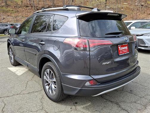 2016 Toyota RAV4 Hybrid XLE