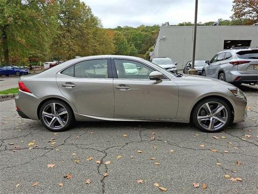 2018 Lexus IS 300 Base