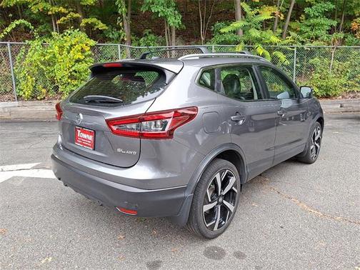 2021 Nissan Rogue Sport SL