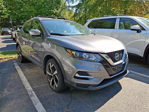 2021 Nissan Rogue Sport SL