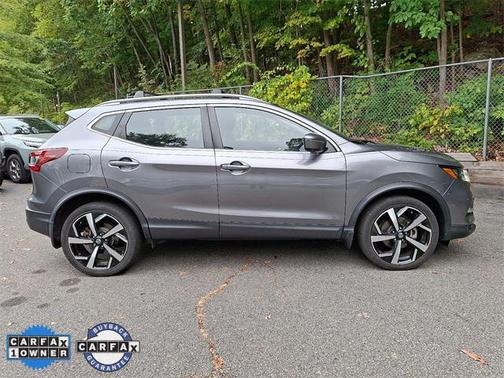 2021 Nissan Rogue Sport SL