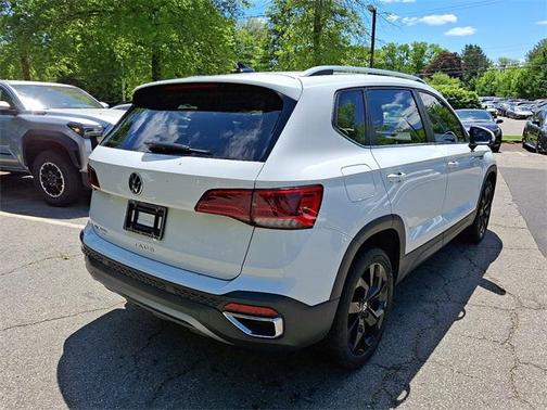 2022 Volkswagen Taos 1.5T SE