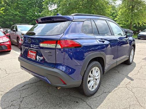 2022 Toyota Corolla Cross LE