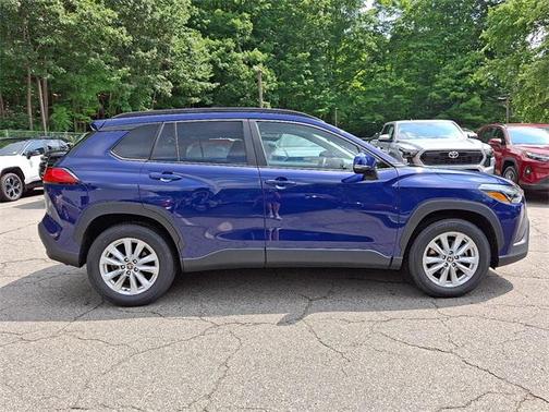 2022 Toyota Corolla Cross LE