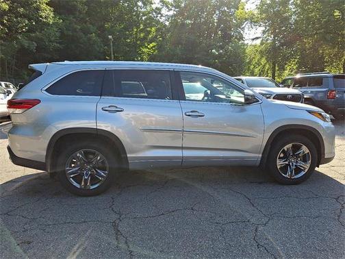 2019 Toyota Highlander Limited Platinum