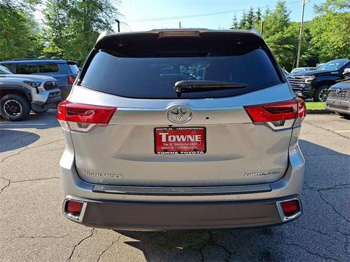2019 Toyota Highlander Limited Platinum