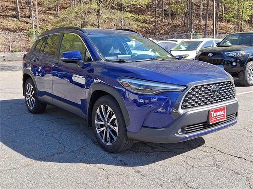 2022 Toyota Corolla Cross XLE