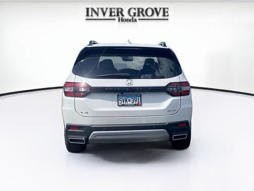 PLATINUM_WHITE 2025 Honda Pilot Elite