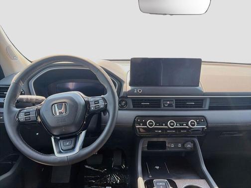 Sonic Gray Pearl 2026 Honda Pilot Elite