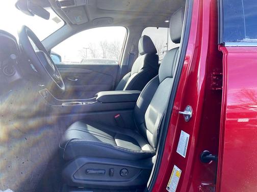 2026 Honda Pilot Touring 8-Passenger