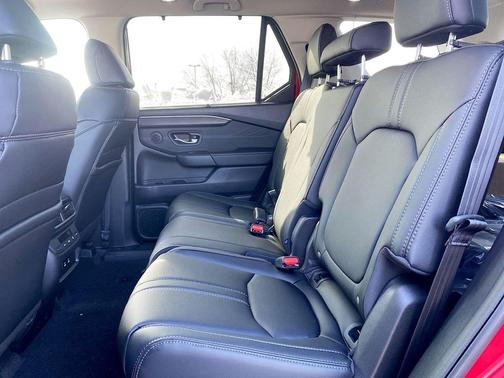 2026 Honda Pilot Touring 8-Passenger