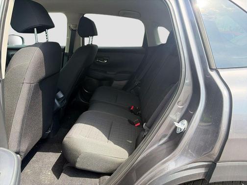 MODERN_STEEL 2027 Honda HR-V LX