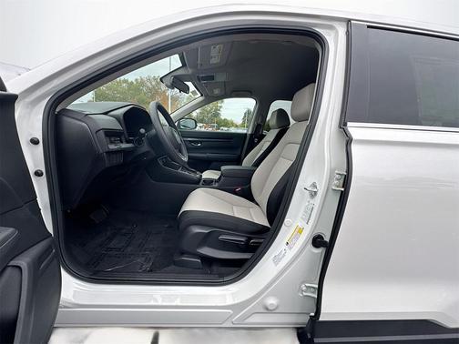 2026 Honda CR-V LX AWD