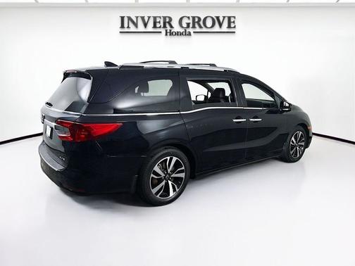 Crystal Black Pearl 2019 Honda Odyssey Elite