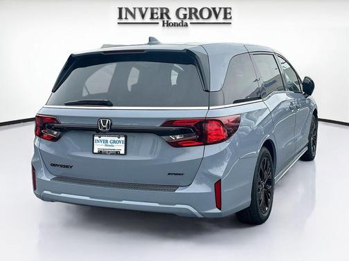 Sonic Gray Pearl 2026 Honda Odyssey Sport-L