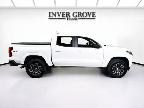 Summit White 2023 Chevrolet Colorado Z71