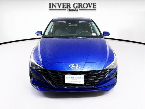 2021 Hyundai ELANTRA SE